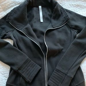 Lululemon scuba jacket